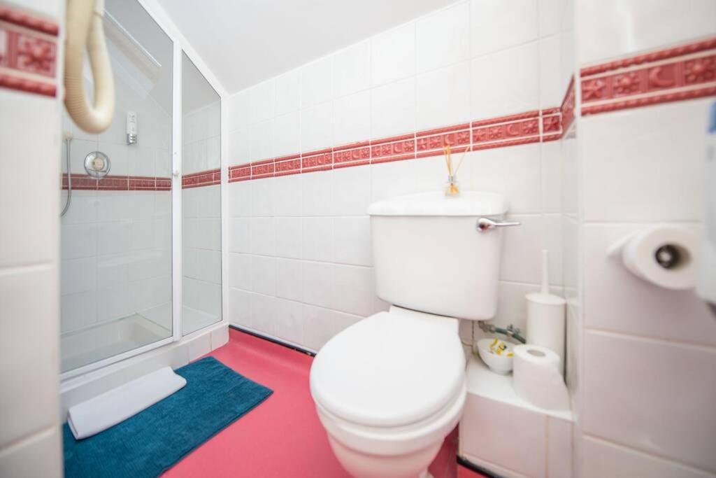 Latin Quarter Luxury Apartment กัลเวย์ ภายนอก รูปภาพ